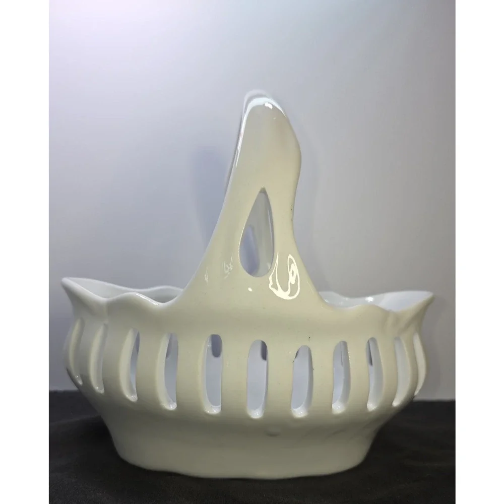 J Godinger Antique Reflections, White Porcelain Reticulated Handled Basket